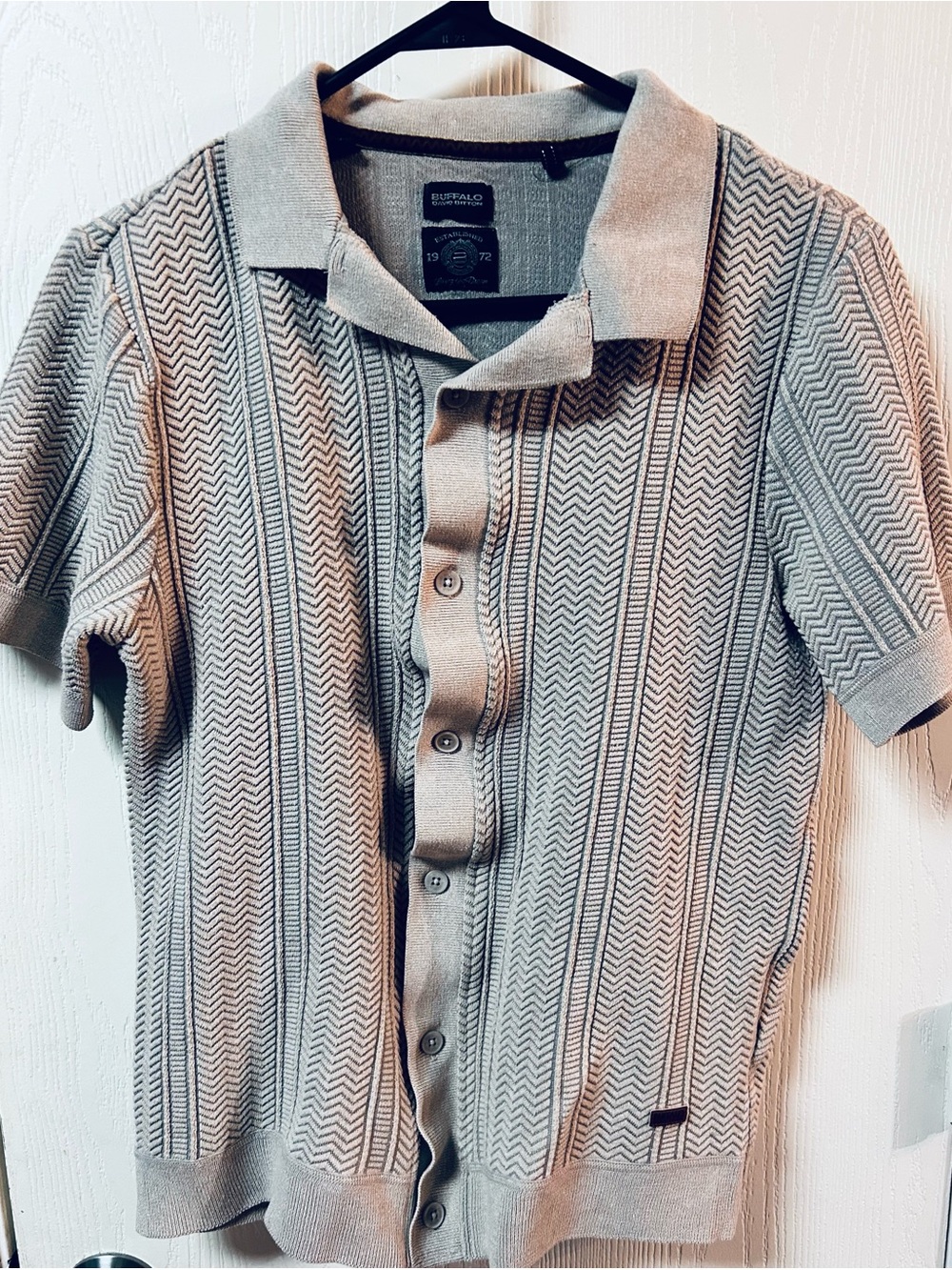 Buffalo David Bitton Men's Short-Sleeve Knit Polo - Beige. SZ SMALL